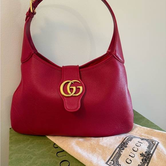 Stunning Gucci Aphrodite Medium Bag in Hard to Find Red - Picture 1 of 12